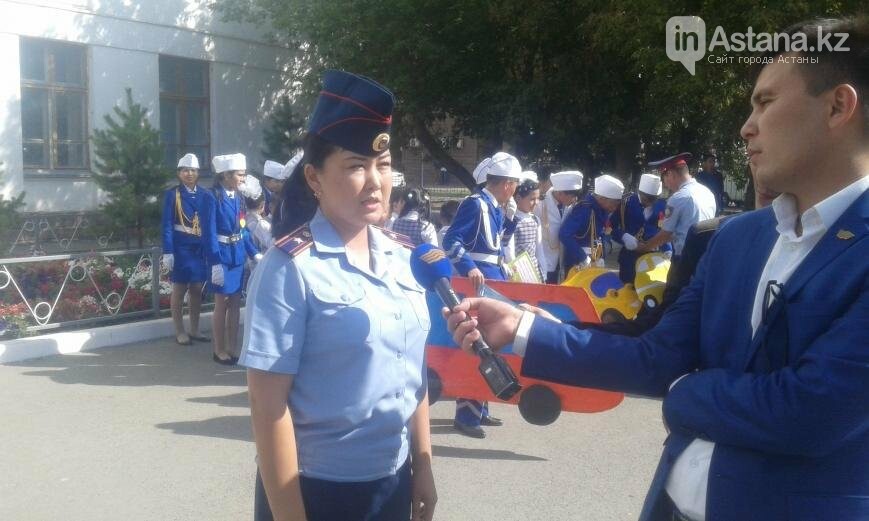 В Астане прошла акция «Шагающий автобус», фото-2 В Астане прошла акция «Шагающий автобус», фото-2